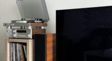 RECENZE: JBL TT350 – tenhle švihák není jen na okrasu