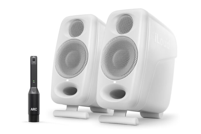 12 iLoud Micro Monitor Pro white MG 4069 pair arc mic r 1500x1000x