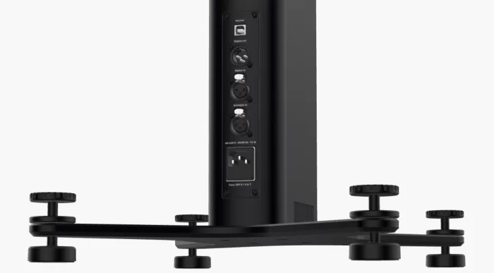 Stojan s napájením a konektory Dynaudio Confidence 20 1561x863x