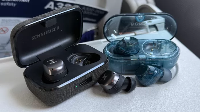 Sony WF C710N vs Sennheiser 2760x1552x