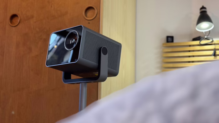 Leica Cine Play Bedroom 2128x1197x