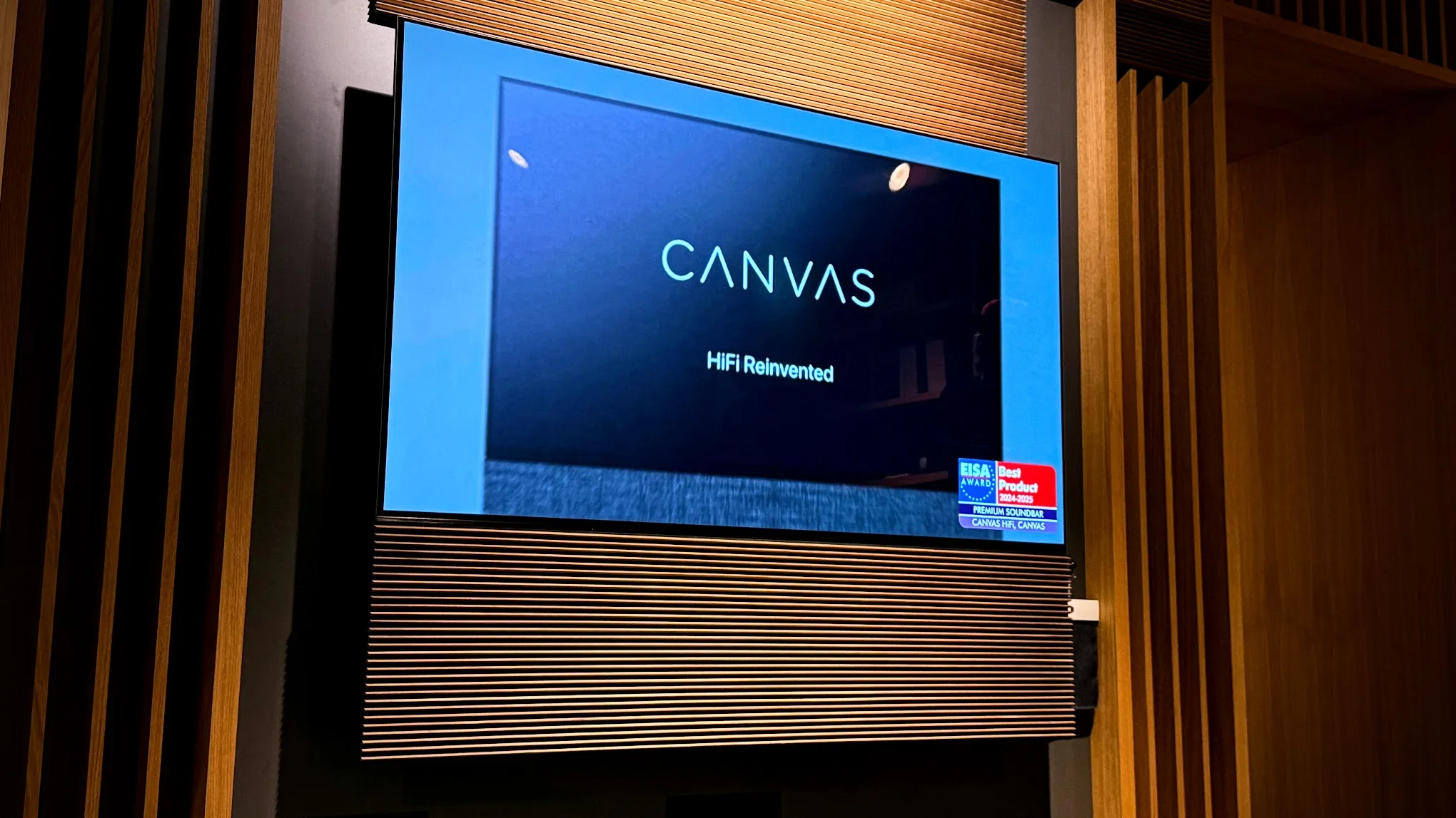 Canvas hero 2040x1147x