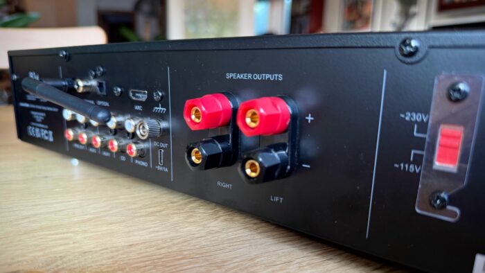 Terminály B1xi 3836x2158x