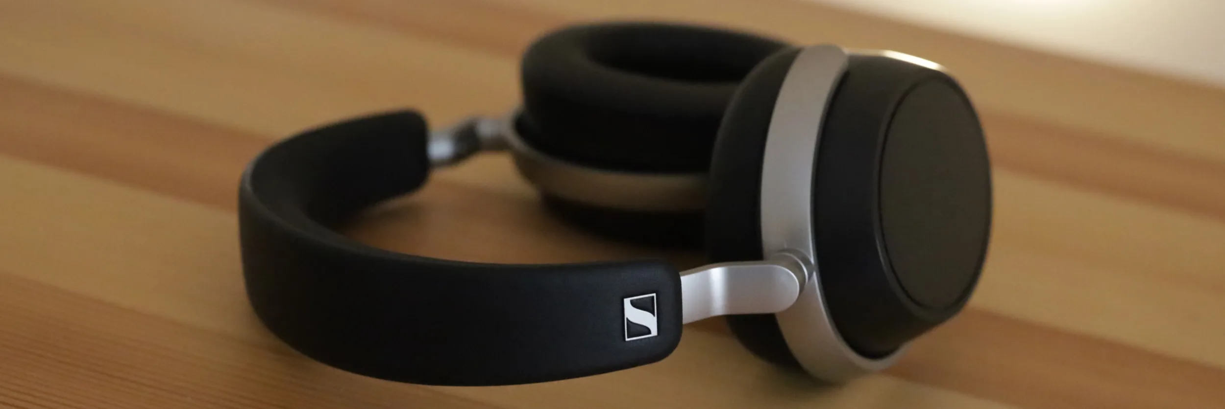 Sennheiser HDB 630 hero