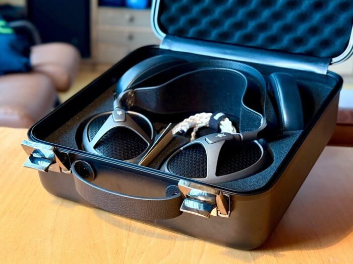 Kufřík Meze Elite 1096x822x