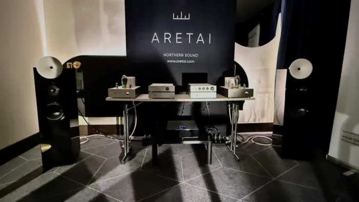 Aretai in a hotel room 1529x860x
