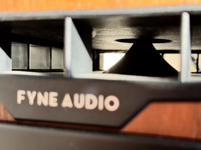 Fyne BassTrax 1281x961x