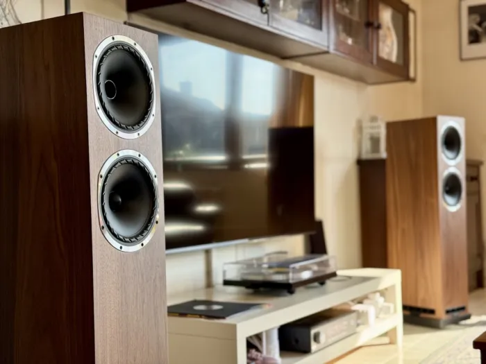 Fyne F502S pair 1281x961x