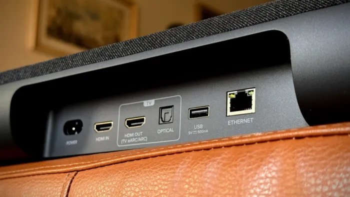 HK Enchant 1100 connectors 1529x860x