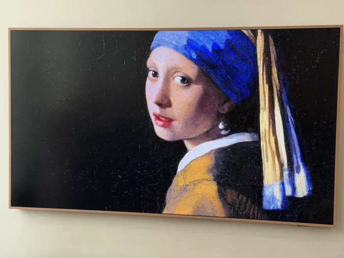 TCL A400 Pro NXTVISION TV