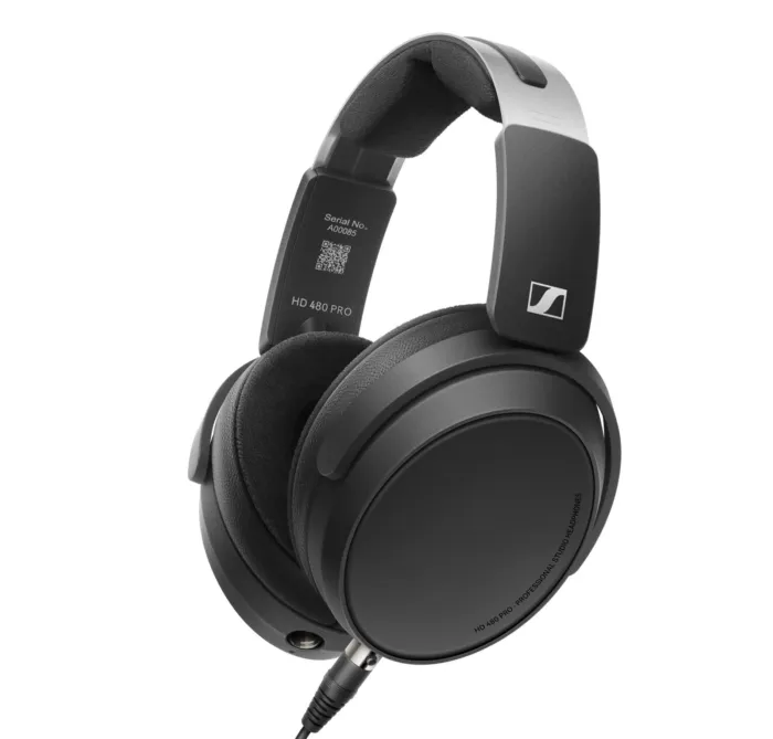 Design nových Sennheiserů drží firemní linii