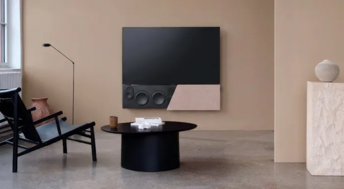 Canvas L interior 2400x1322x
