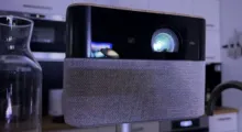 RECENZE: Epson Lifestudio Flex EF-72 – projektor v sexy kabátku