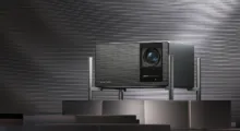 XGIMI Titan Noir: 4K RGB laser, 7000 lumenů a dvojitáclona