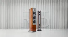 Audiovector R 5 Arreté: Dánská ruční práce, od které neodtrhnete oči