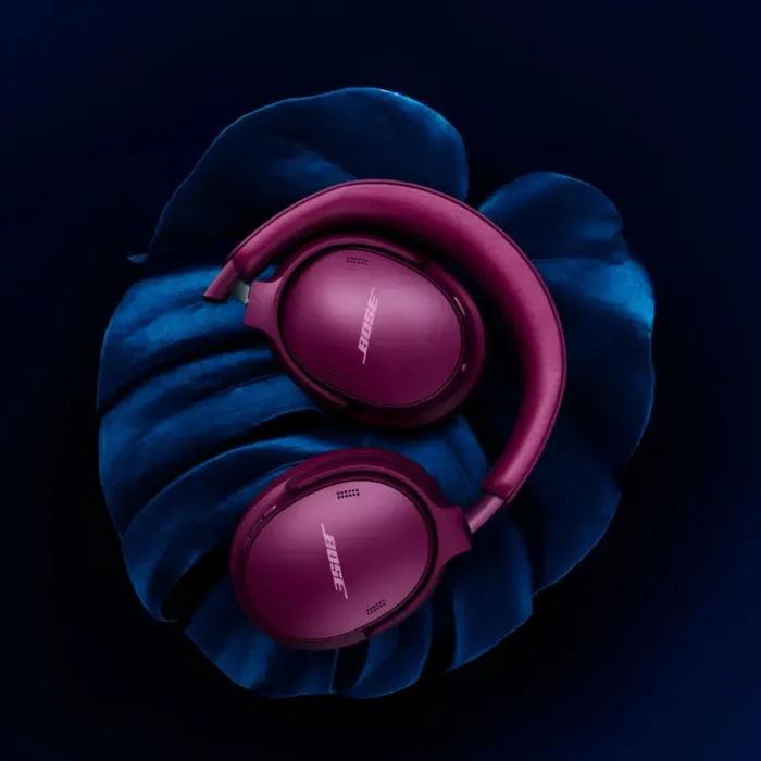 Bose QuietComfort Headphones 2nd Gen Rosewood Mauve Expressive 01 1920x1280x